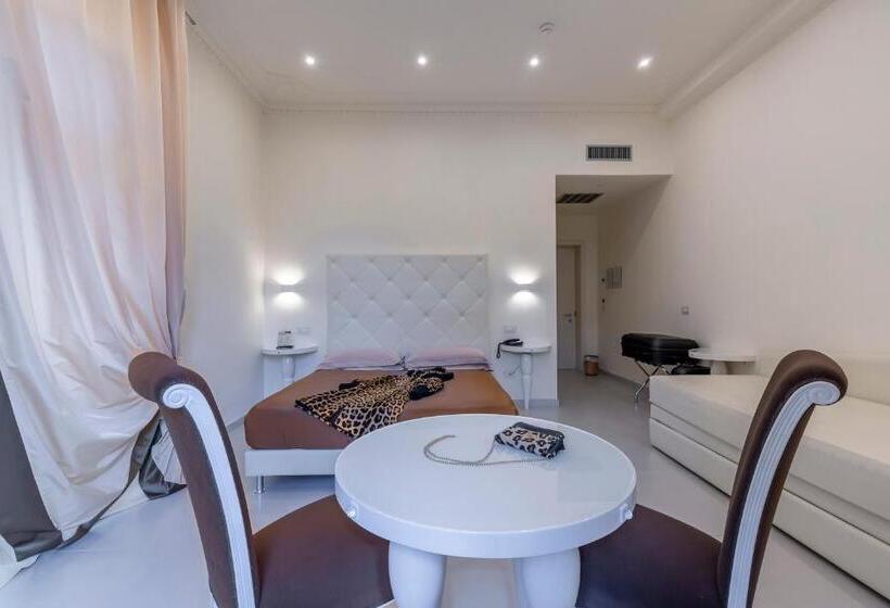 חדר סטנדרט לארבעה, Columbia Wellness & Spa