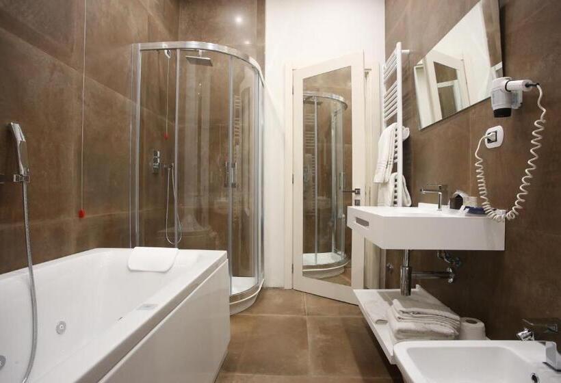 סוויטת ג'וניור עם מסג'ר מים, Columbia Wellness & Spa