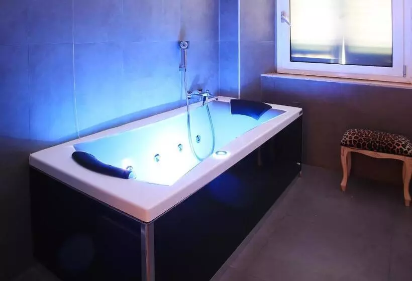 ハイドロマッサージバス付きジュニアスイート, Columbia Wellness & Spa