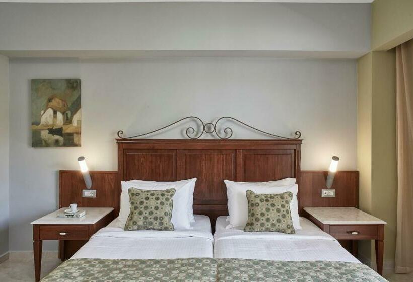 חדר משפתחתי סופריור, Esperides Beach Resort