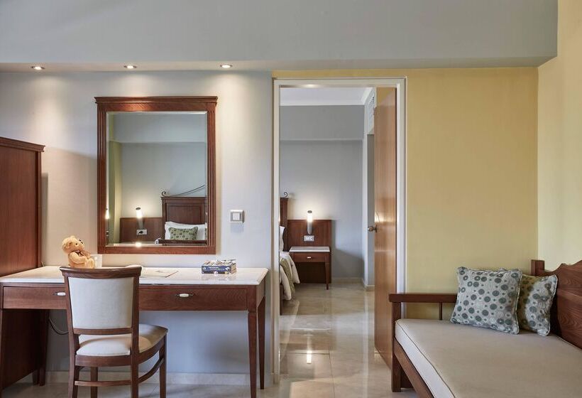 חדר משפתחתי סופריור, Esperides Beach Resort