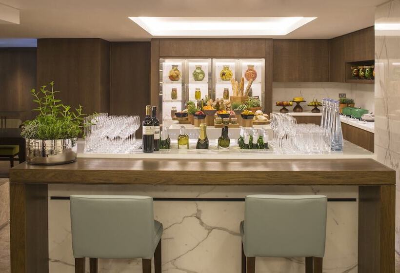 Номер Executive, Jw Marriott Grosvenor House London
