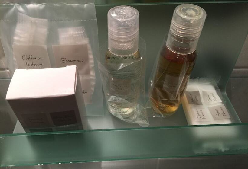 스탠다드 트리플 룸, Helvetia