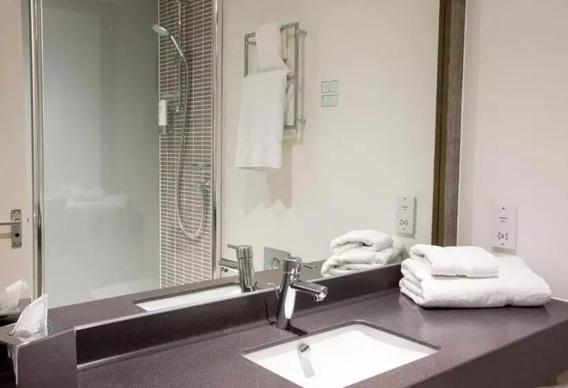 キングサイズベッドのスタンダードルーム, Holiday Inn Lancaster, An Ihg
