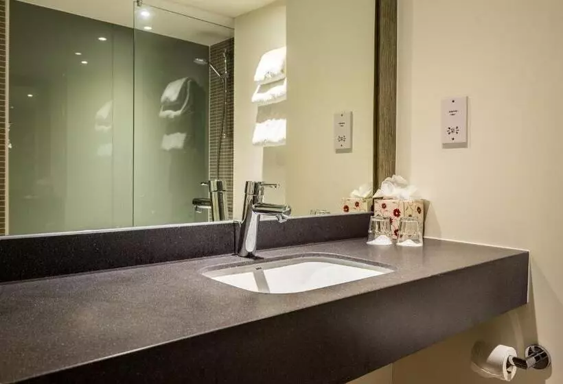 キングサイズベッドのスタンダードルーム, Holiday Inn Lancaster, An Ihg