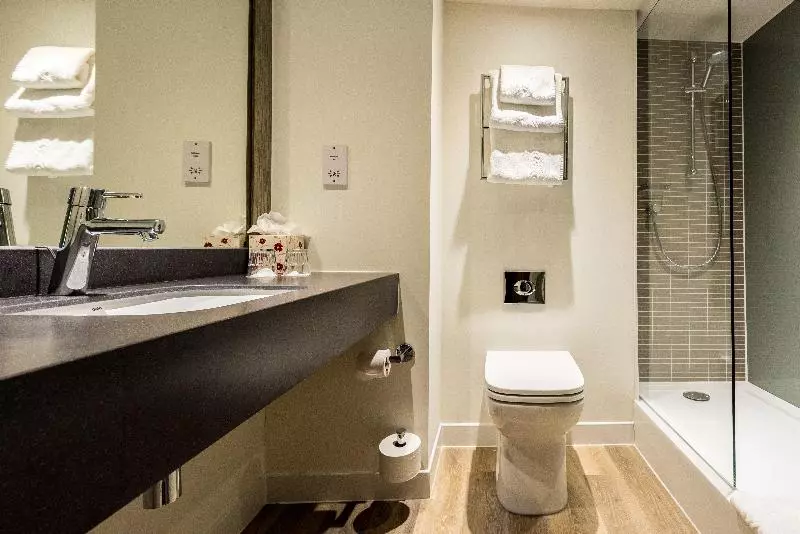 キングサイズベッドのスタンダードルーム, Holiday Inn Lancaster, An Ihg