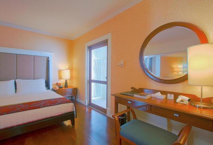 로얄 스위트, Long Beach Garden Hotel & Pavilions