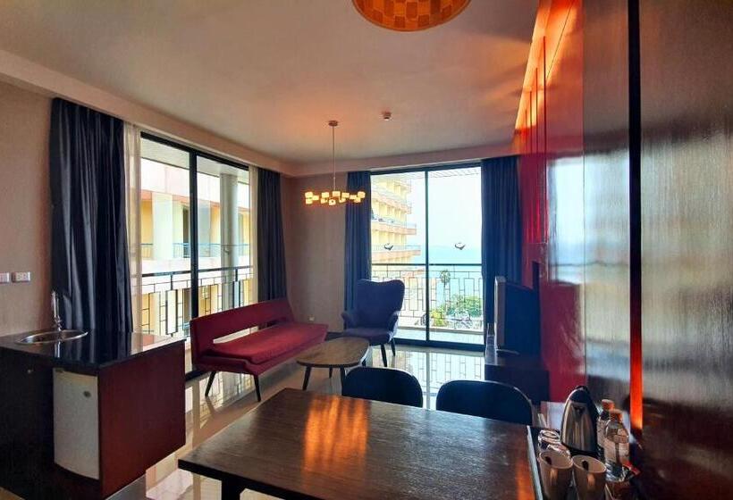 주니어 스위트, Long Beach Garden Hotel & Pavilions