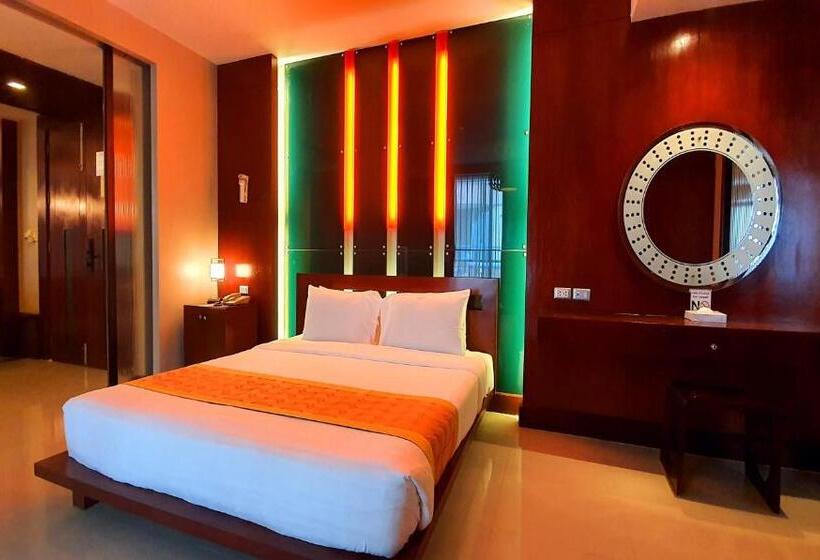 주니어 스위트, Long Beach Garden Hotel & Pavilions