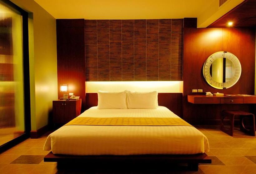 스위트 도시 전망, Long Beach Garden Hotel & Pavilions