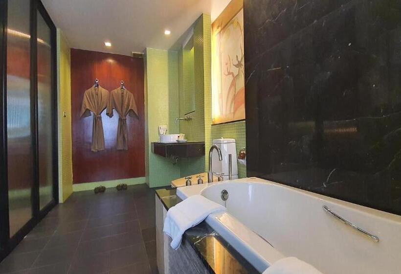 스위트 도시 전망, Long Beach Garden Hotel & Pavilions