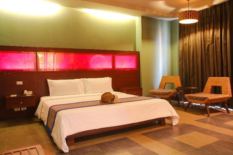 Quarto Deluxe, Long Beach Garden Hotel & Pavilions