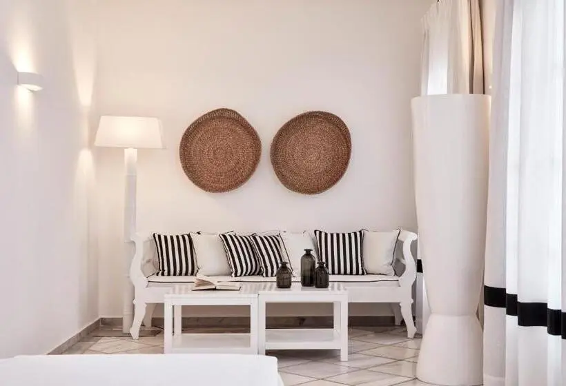 プールビュージュニアスイート, Mr And Mrs White Paros