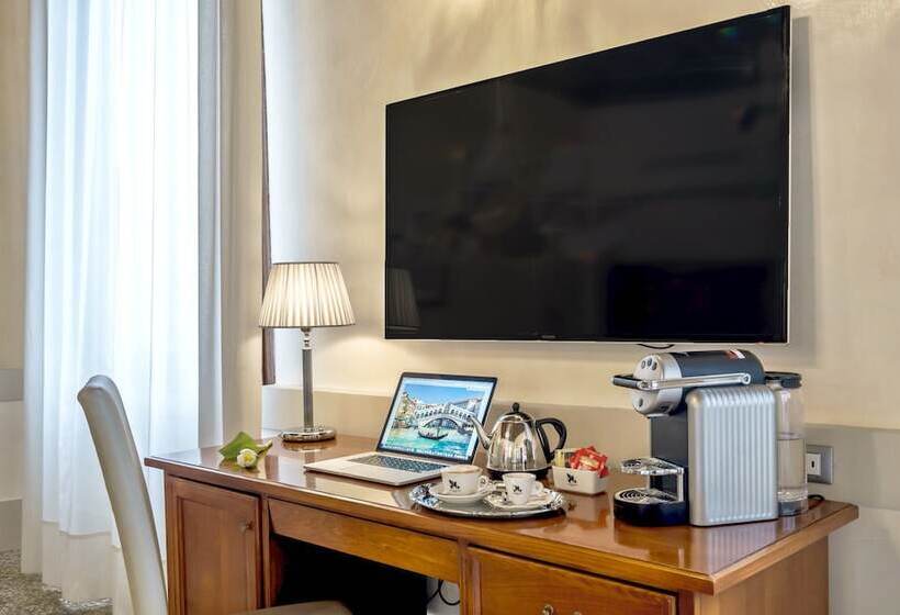 اتاق خانوادگی, Palazzo Vitturi