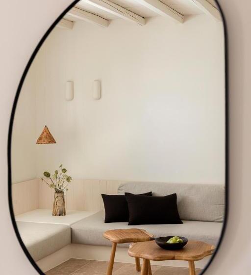 سوییت اجرایی, Porto Mykonos