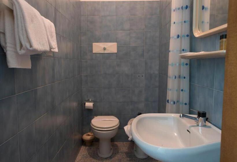 Четырехместный Номер Стандарт, Primavera