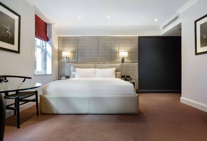 高级客房, Radisson Blu Hotel, London Mercer Street