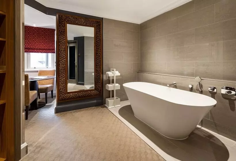 سوییت, Radisson Blu Hotel, London Mercer Street