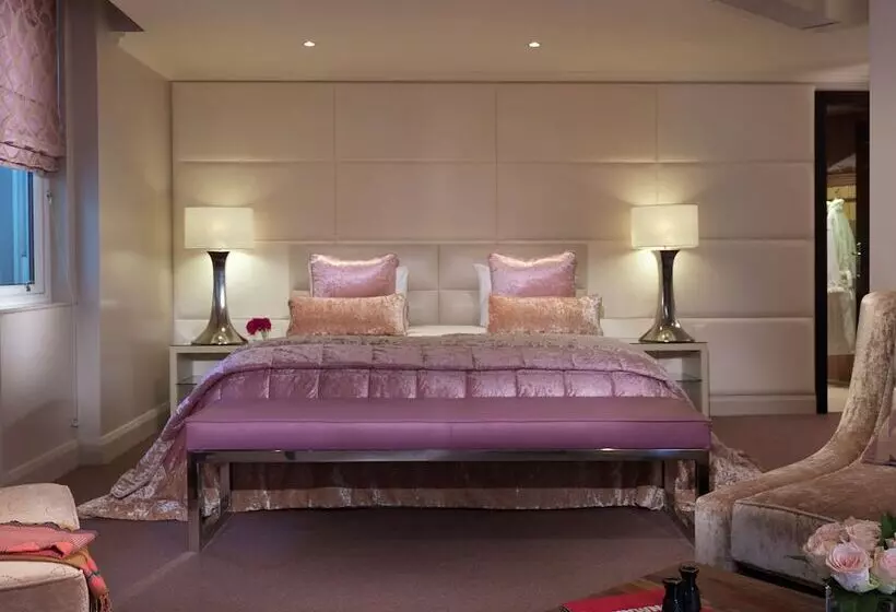 سوییت, Radisson Blu Hotel, London Mercer Street