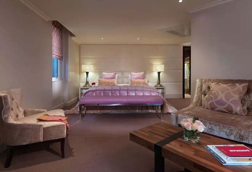سوییت, Radisson Blu Hotel, London Mercer Street