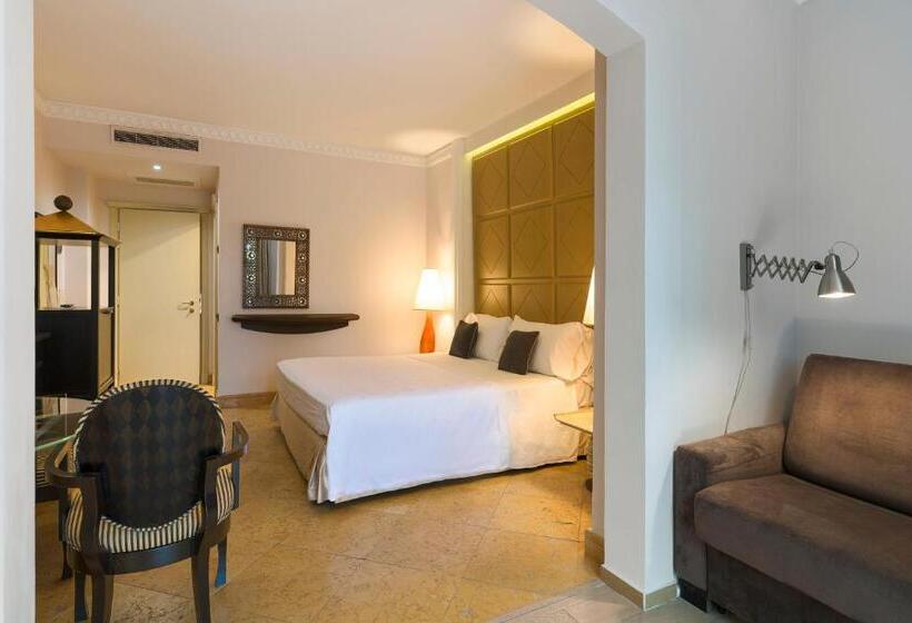 اتاق استاندارد, Romano Palace Luxury