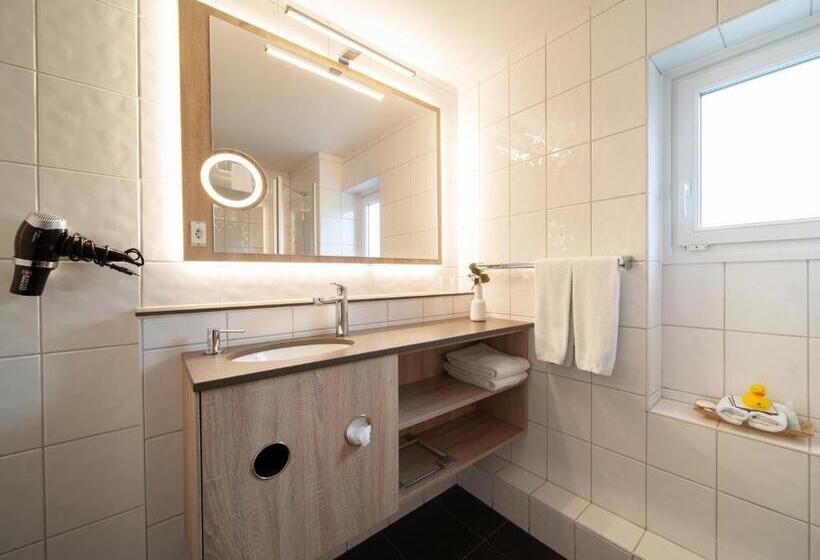 Полулюкс, Spalentor   Ihr Sympathisches Stadt