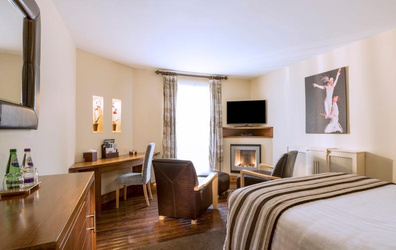 اتاق لوکس, The Big Blue Hotel   Blackpool Pleasure Beach