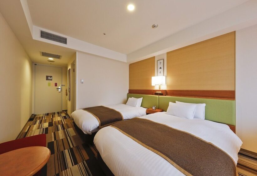 חדר סטנדרט, The Lutheran