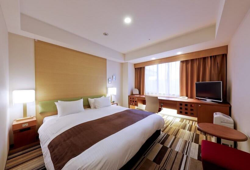 חדר סטנדרט, The Lutheran