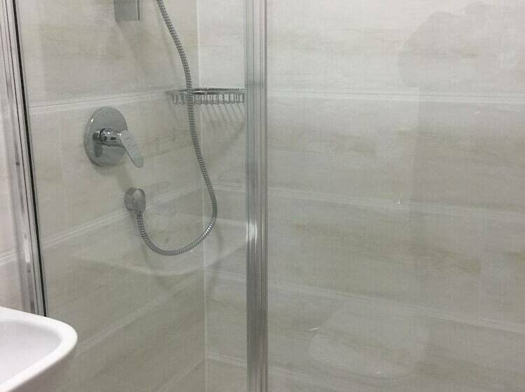 غرفة قياسية, White House