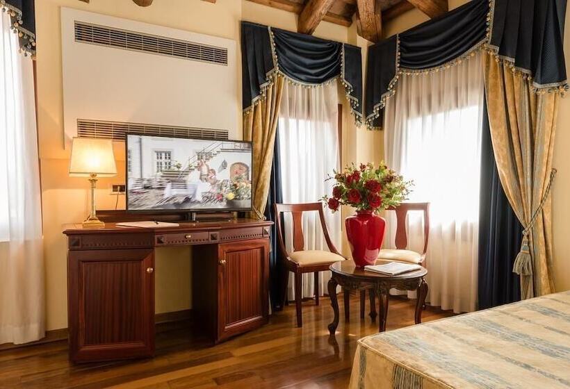 غرفة سوبيريور, Park Hotel Villa Vicini