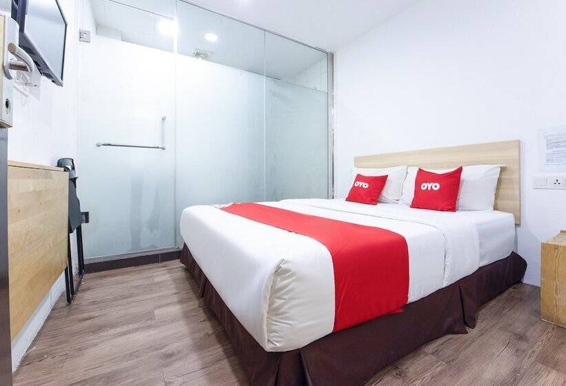 غرفة قياسية, North City