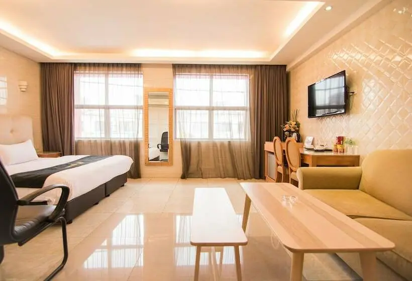 Deluxe-huone, Suwara