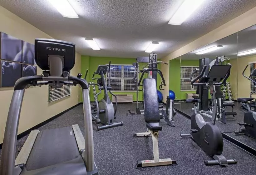 キングサイドベッドのスタンダードワンルーム, Country Inn & Suites By Radisson, Mason City, Ia