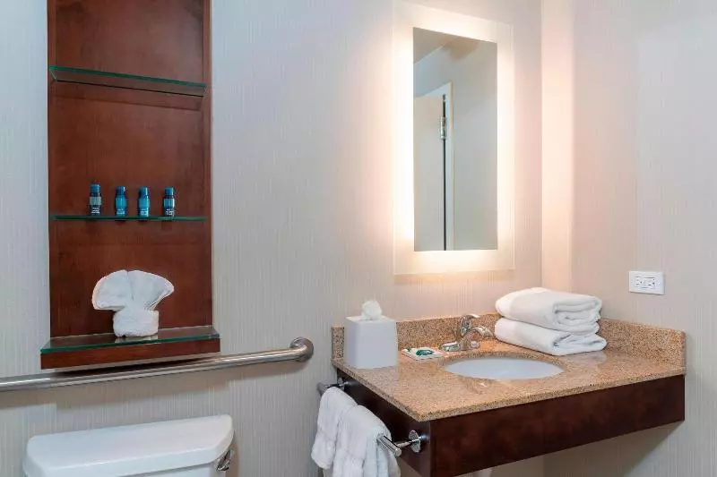Executive-huone, Crowne Plaza Torreon, An Ihg
