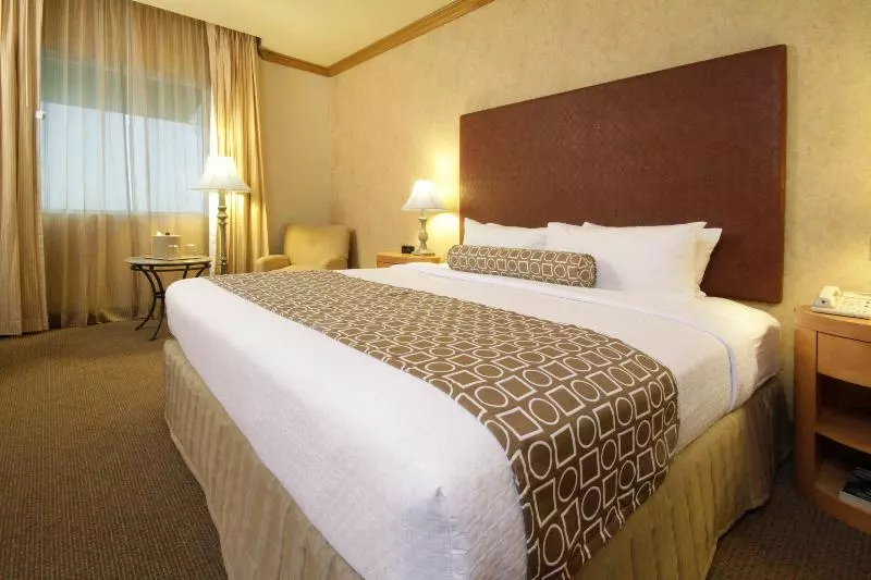 Standard-huone King-vuode, Crowne Plaza Torreon, An Ihg