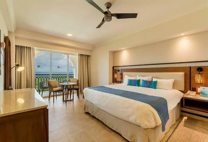レイクビューデラックスルーム, Gr Solaris Cancun All Inclusive