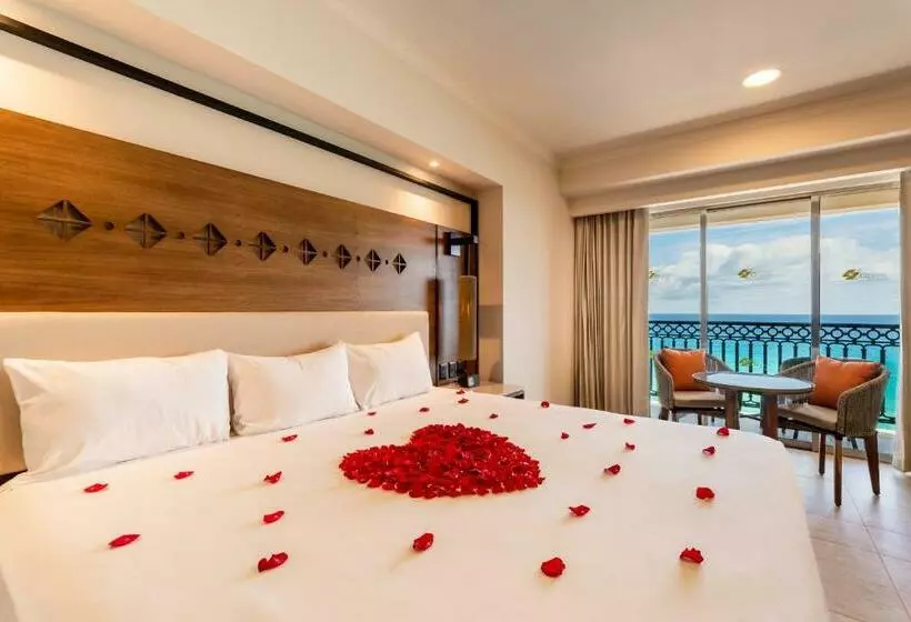 オーシャンビュースタンダードルーム, Gr Solaris Cancun All Inclusive
