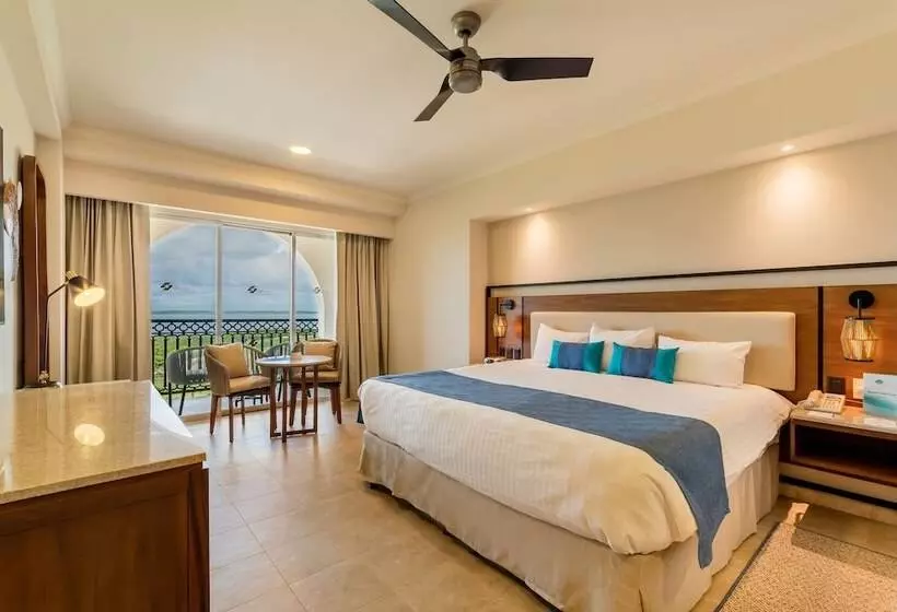 レイクビューデラックスルーム, Gr Solaris Cancun All Inclusive