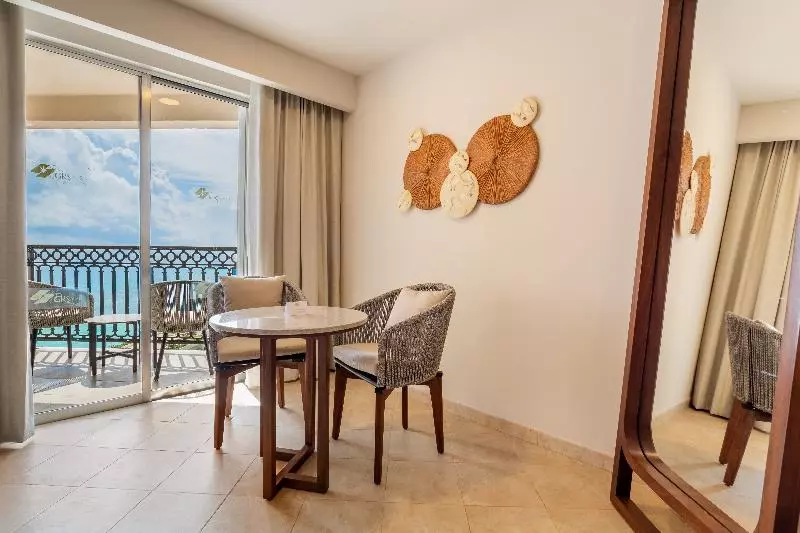 オーシャンビューデラックスルーム, Gr Solaris Cancun All Inclusive