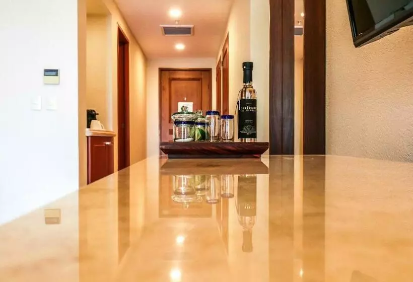 سوئیت مستر با چشم‌انداز دریا, Grand Velas Riviera Nayarit   All Inclusive