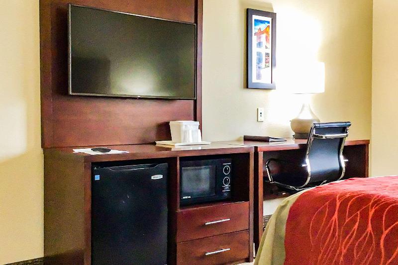 Номер Стандарт Кровать Кинг Адаптированный для Инвалидов, Hampton Inn & Suites Arlington Crystal City Dca