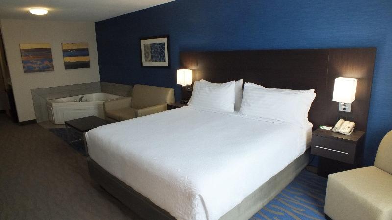 غرفة قياسية سرير كينج, Holiday Inn Hotel & Suites Regina, An Ihg