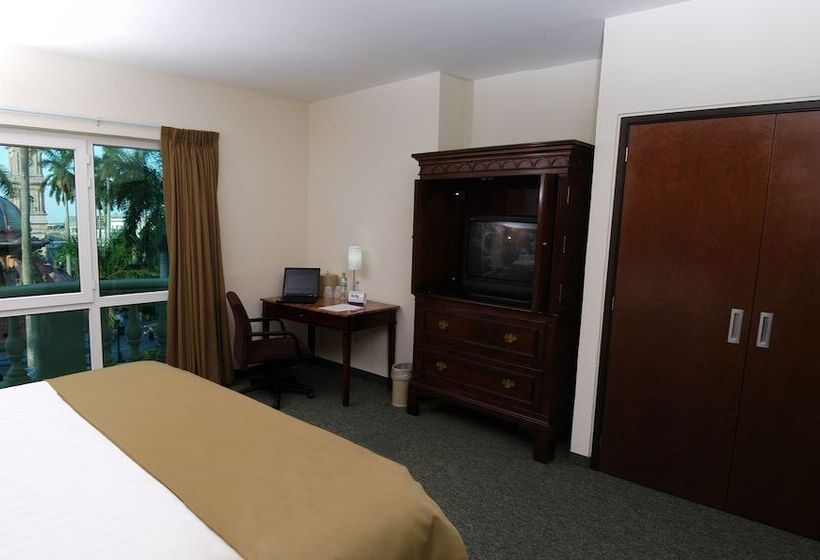 スタンダードルーム, Hs Hotsson Smart Value Tampico