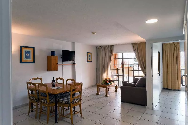 اتاق استاندارد, Marriott Puebla Hotel Meson Del Angel