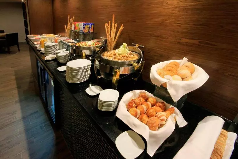 اتاق اجرایی, Marriott Puebla Hotel Meson Del Angel
