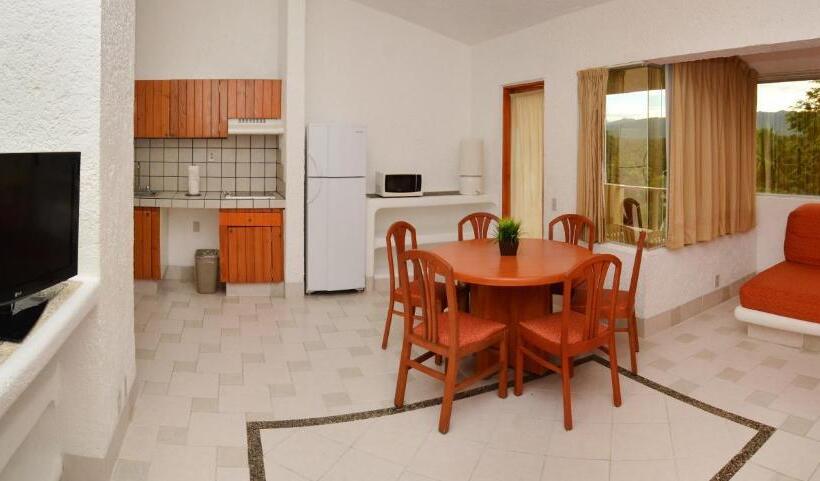 جناح, Pacifica Resort Ixtapa