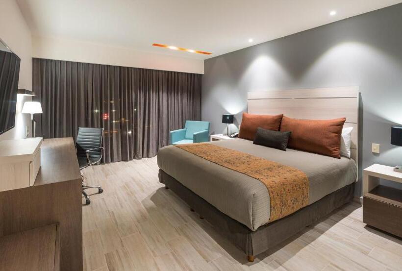 اتاق لوکس با تخت بزرگ, Real Inn Perinorte