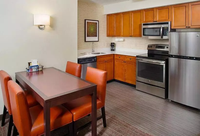 Sviitti 2 Makuuhuonetta, Residence Inn Houstonwest University