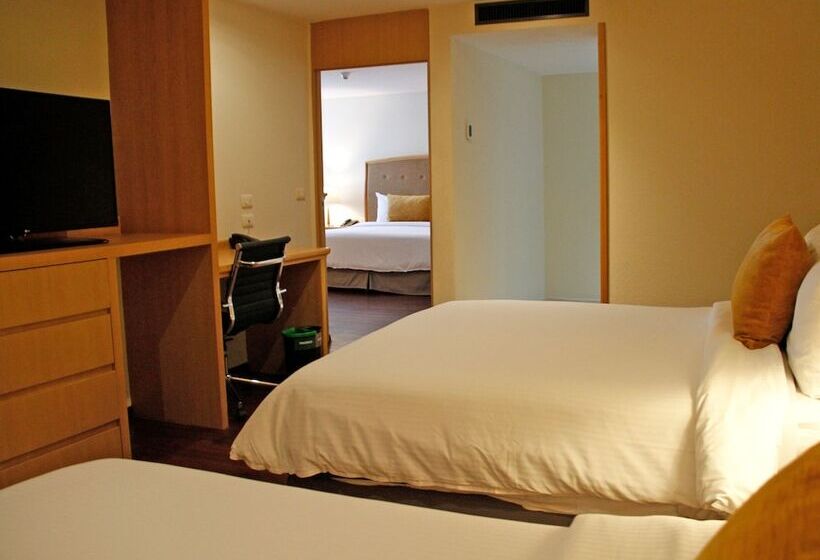 スタンダードルーム, Riazor Aeropuerto